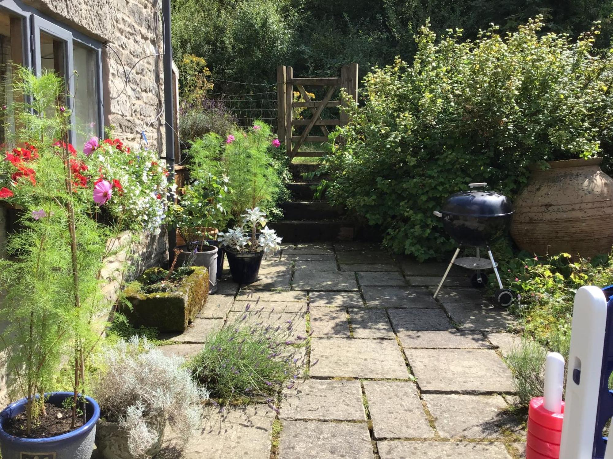 Lee House Farm Holiday Cottage With Possible Use Of Hot Tub Ninety Pounds A Session Waterfall Exterior foto
